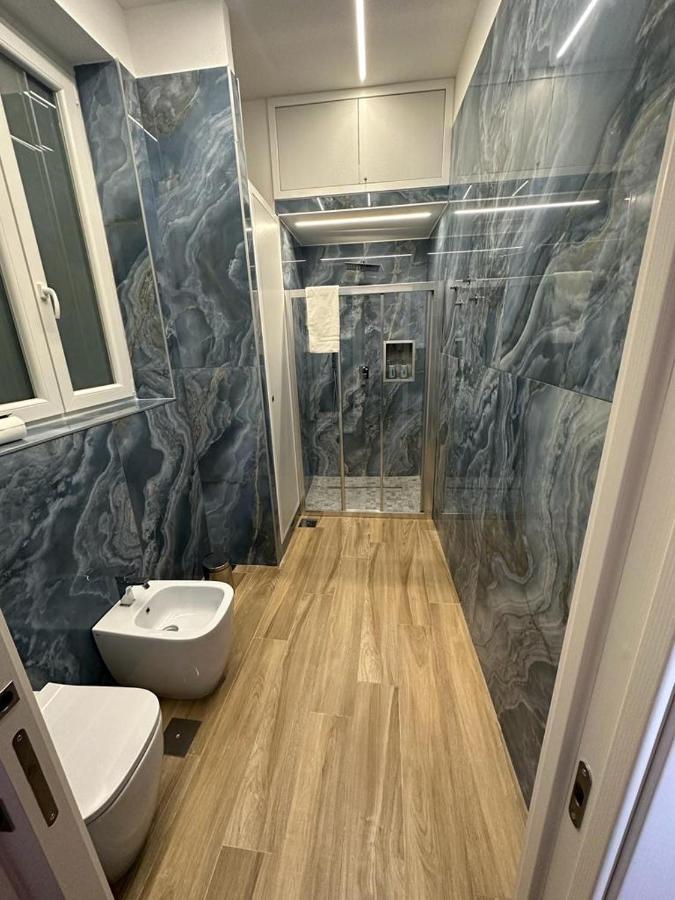 Napoli Centro - Di&Da Guest House Экстерьер фото