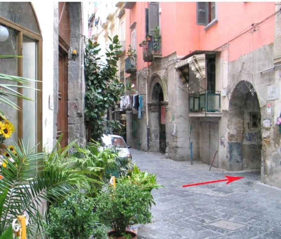 Napoli Centro - Di&Da Guest House Экстерьер фото