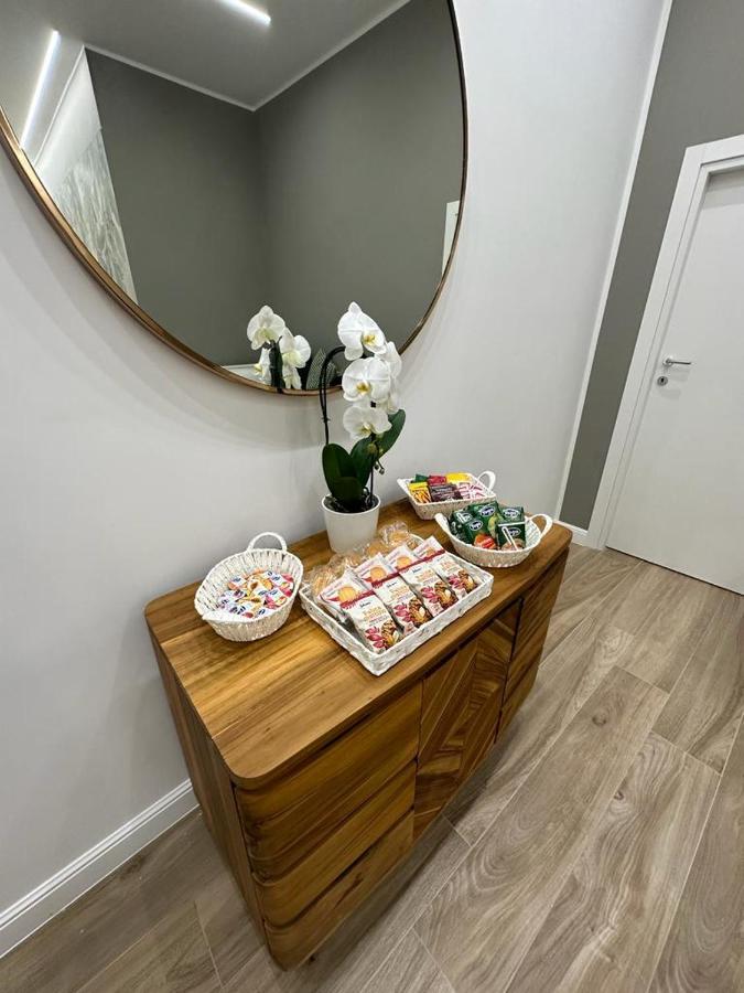 Napoli Centro - Di&Da Guest House Экстерьер фото